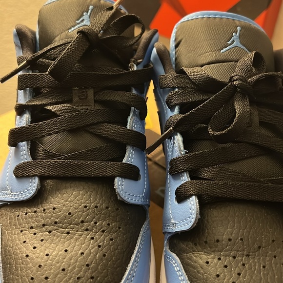 SALE! Blue and black Jordan low 1 - Picture 7 of 8